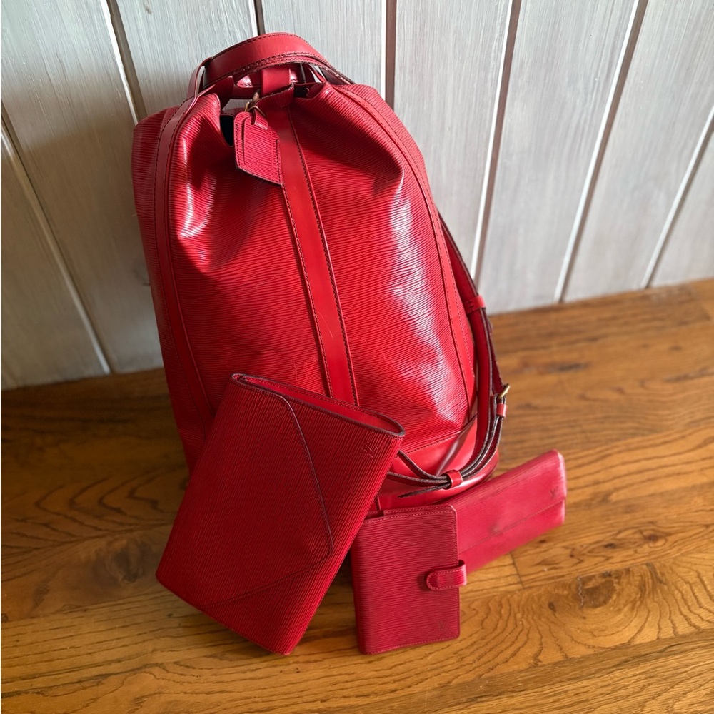 💯 Authentic Louis Vuitton Red Epi Leather 
4 piece BUNDLE!